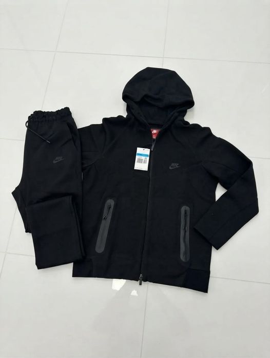 Trening NIKE Tech Negru / Set Complet