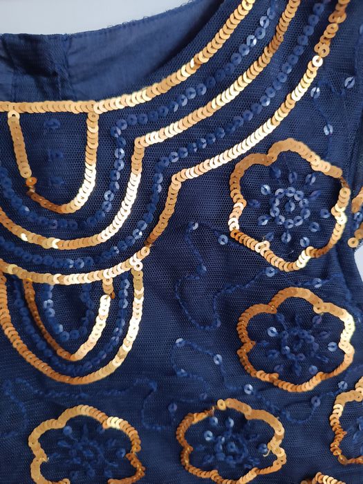 Платья на девочку нарядные