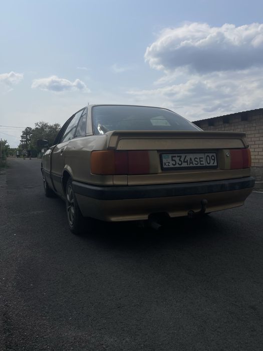 Продается Audi 80b3