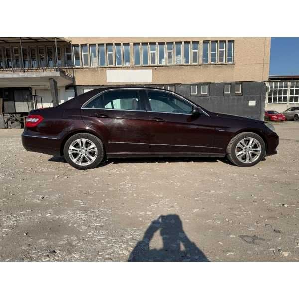 Mercedes-Benz E 350 CDI 231 к.с. РЕГИСТРИРАН! ОБСЛУЖЕН!