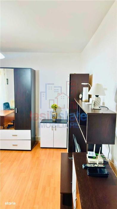 zona Dacia Apartament 1 camera decomandat etaj 1