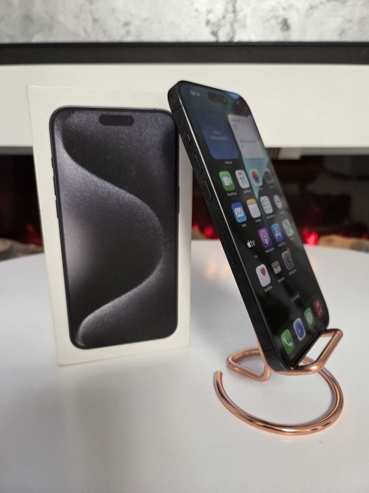 IPhone 15 Pro Max 90% bateria