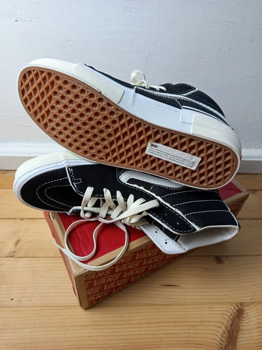 Clark's Sports Shoes / Vans SK8-Hi Reconstructed