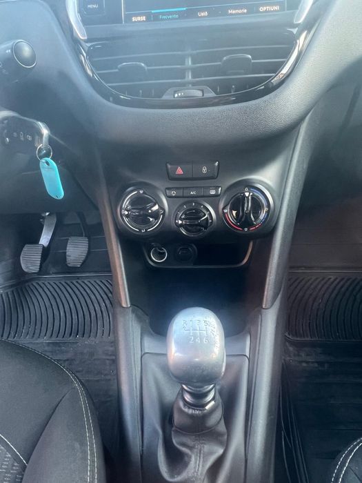 PEUGEOT 208 2018 — imagine 5