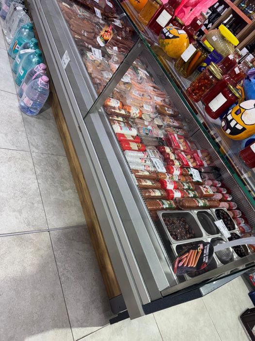 Vand echipamente magazin alimentar