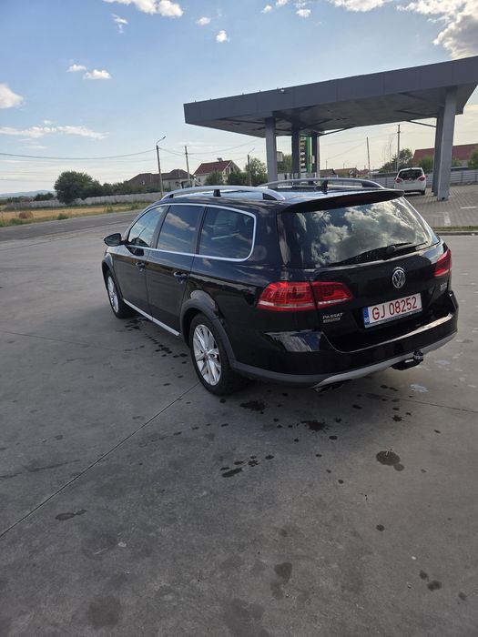 Vand vw passat alltrack impecabil 2013 RAR FACUT.