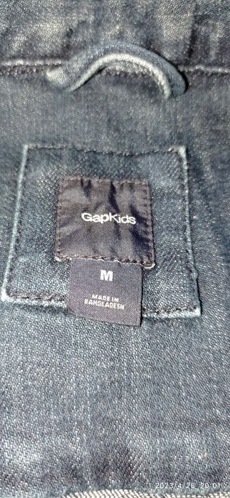 Продам джинсовку для девочки