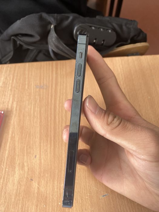 Айфон 12 про норм