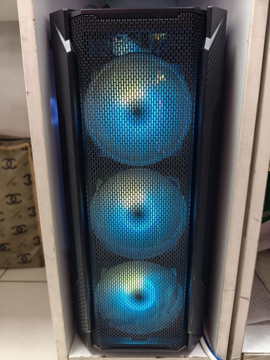 Core i5 13400 Ram 32GB DDR 5 RGB 4060Ti 8GB