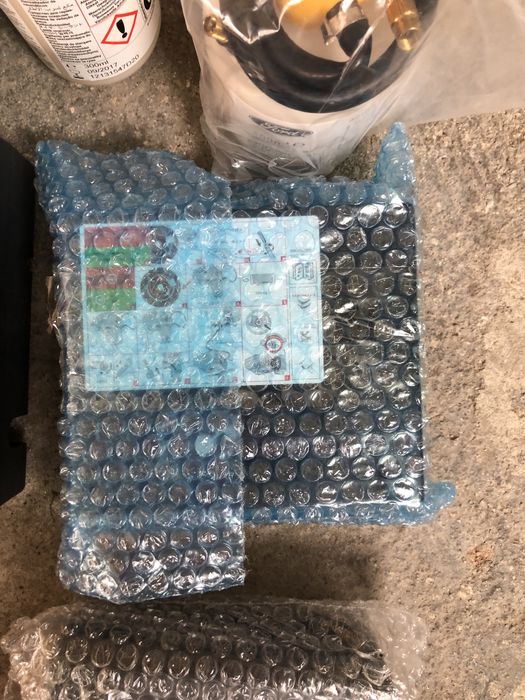 Оригинални компресорчета за гуми