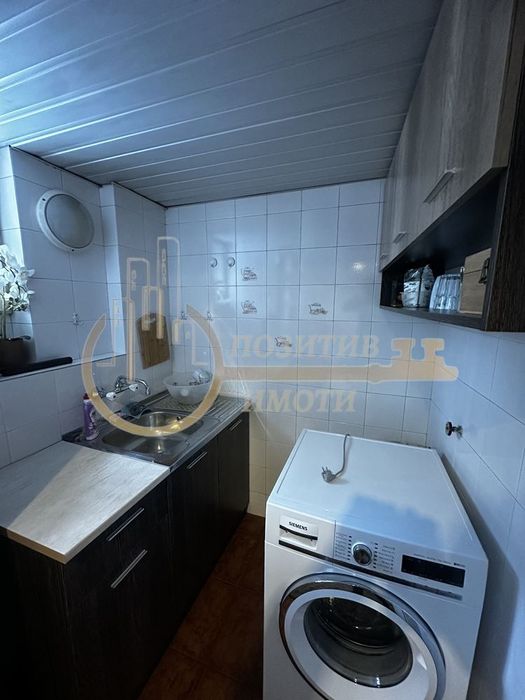 Дава се под наем Тристаен апартамент в София, Център - 120 кв.м за 1196.97 € - Снимка #11