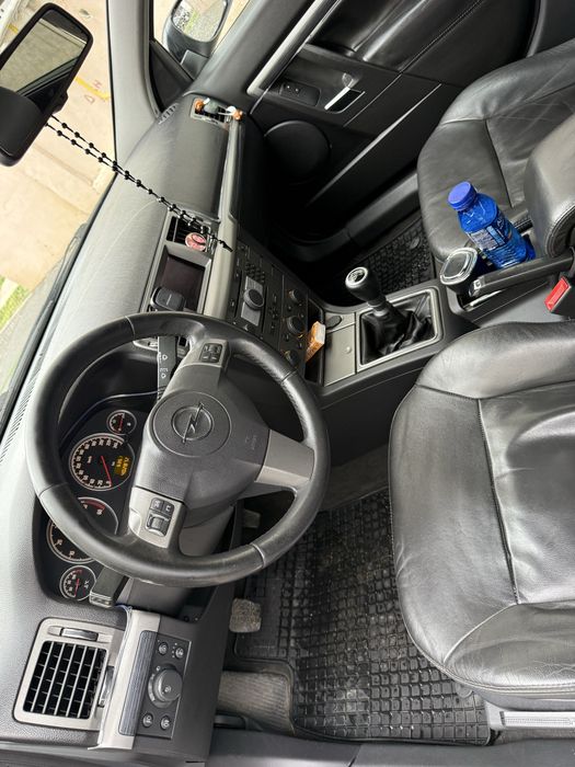 Se vinde opel Vectra C 2006 1.9 diesel 150 de cai