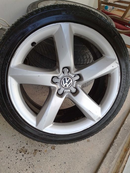 Джанти с гуми Ronal 2009 R19 за AUDI / VW -  7.5Jx19H2 ET29 5x112 57.1