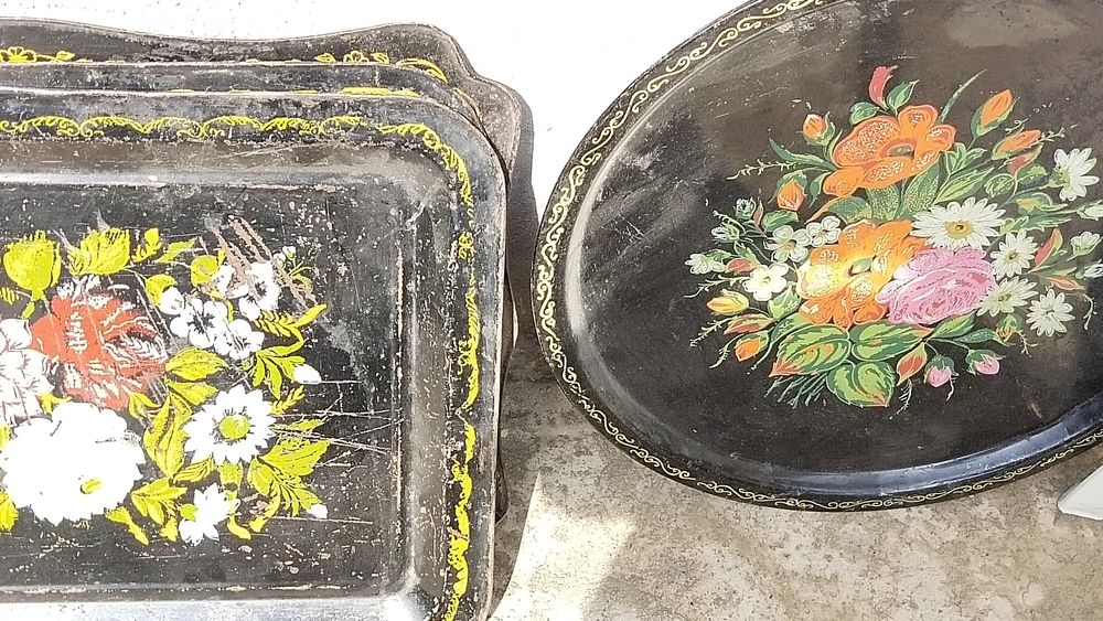 Падносы старинные   времён СССР.