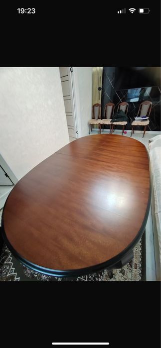 Продам дубовый стол