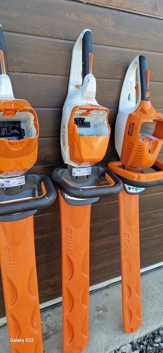 Stihl foarfeca de tuns gard viu pe acumulator