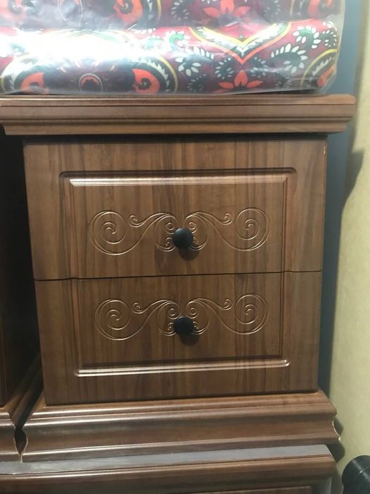 Спальный гарнитур от производителя  " Кенг Макон"