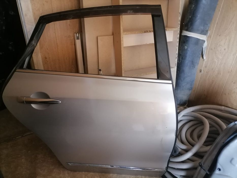 Двери Nissan Teana J32