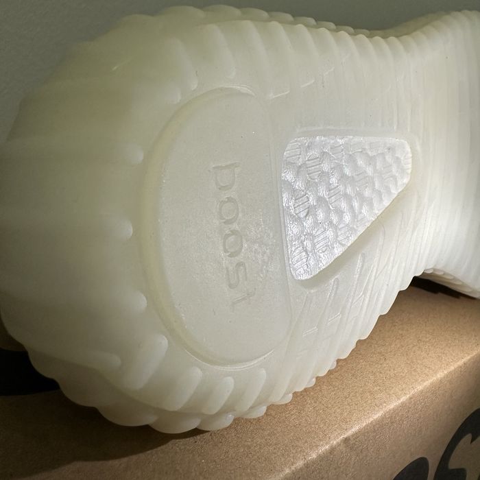 Yeezy Boost 350 Zebra