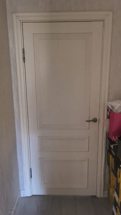 Продам межкомнатные двери б/у