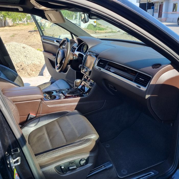 Volkswagen Touareg 3.0TDI R-line
