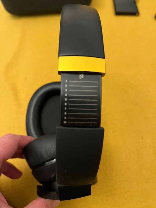 Casti AKGN90Q, Over-Ear, Microfon,DAC,Auto Calibrare, Noise Cancelling