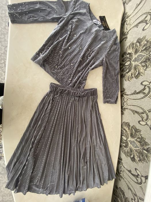 Кофта юбка комплект.