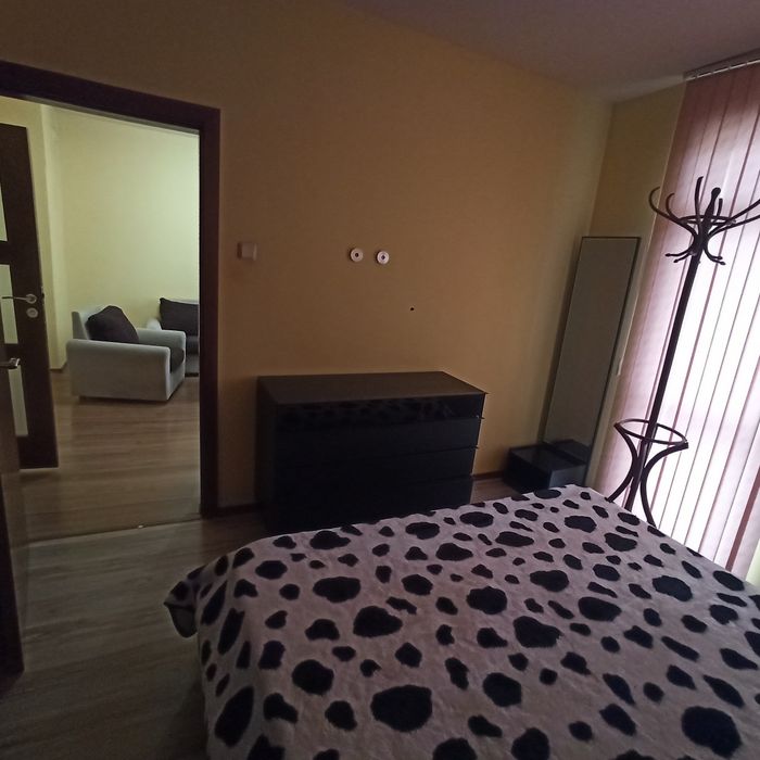 Дава се под наем Четиристаен апартамент в Казанлък - 125 кв.м за 331.5 € - Снимка #8