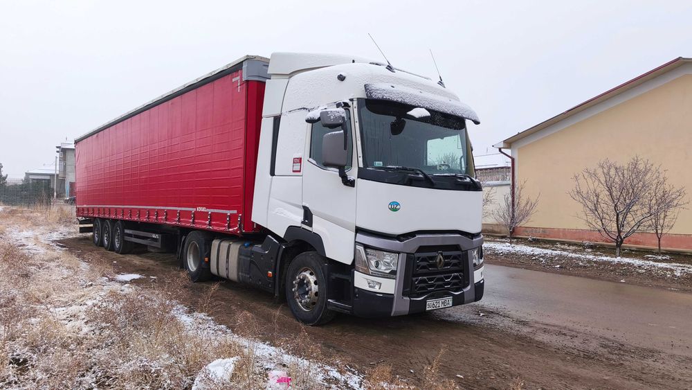 Тягач RENAULT 460 Volovo motor 2017y 400ming пробег