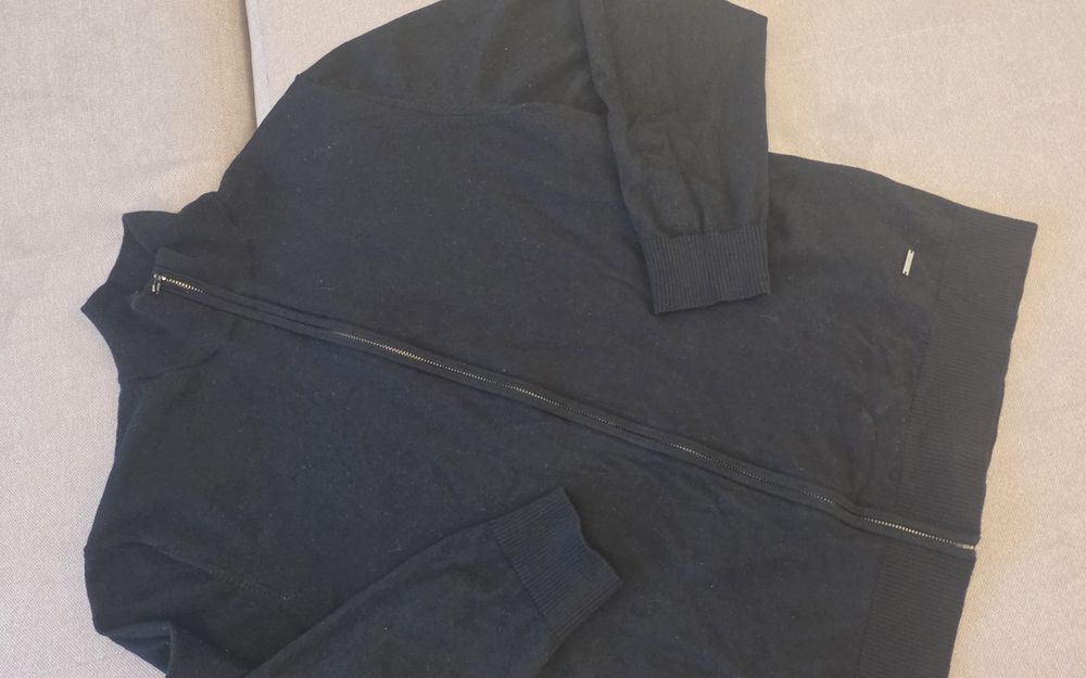 Cardigan lana merinos Joop marime reala L