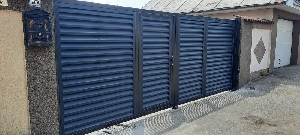 Vând porți și garduri