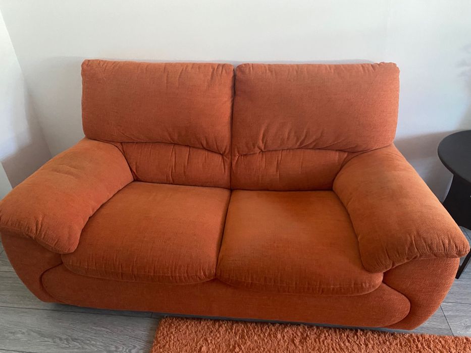 Canapele portocalii