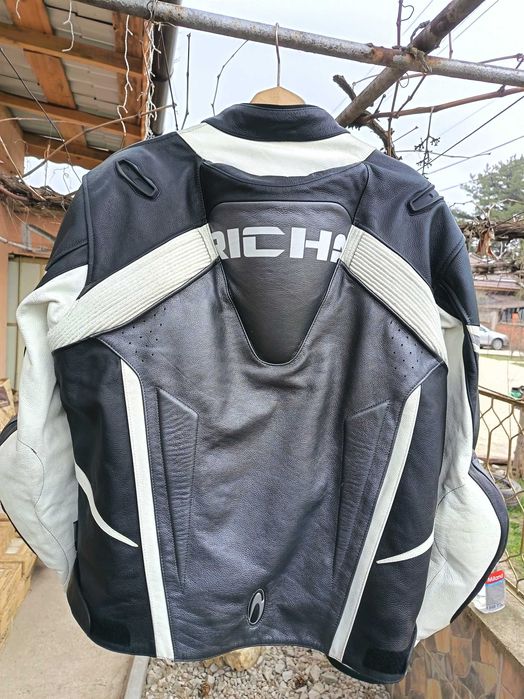 Мото яке Richa (естествена кожа)