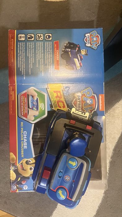 Masina cu telecomanda Patrula catelusilor