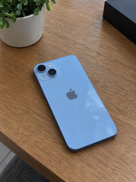 Vand iphone 14 ca nou