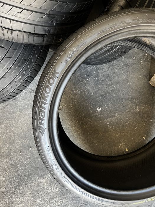 2 anvelope vara 255/35/21 , Hankook , DOT 2023 , 6 mm