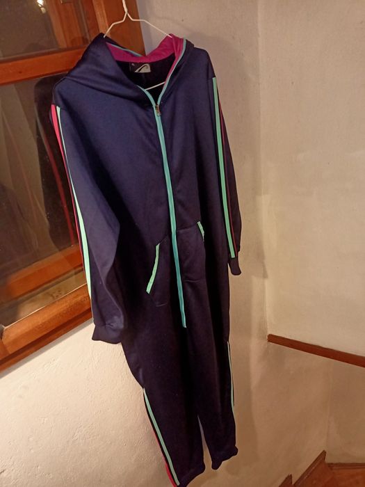 колекция мъжки дрехи