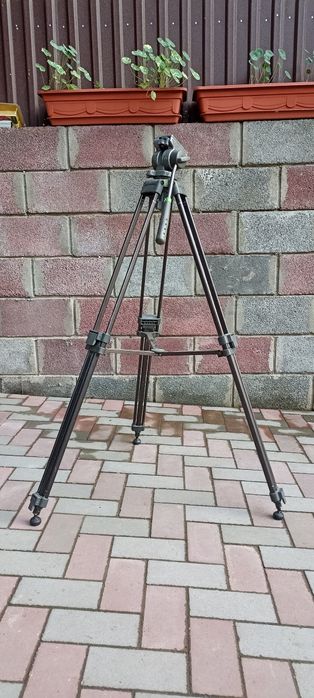 Штатив профессиональный металл