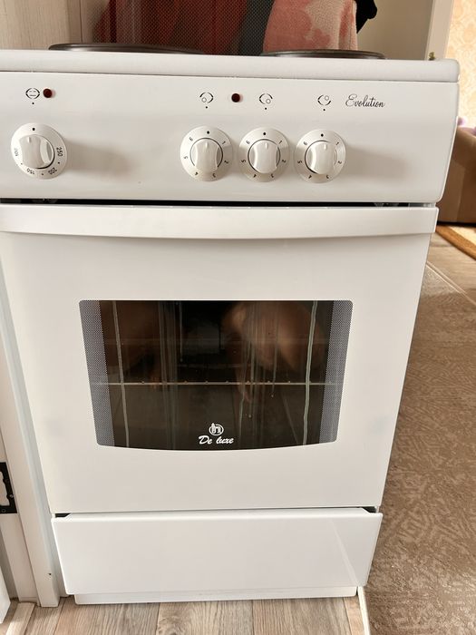 Продам плиту электрическую