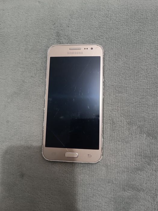 Продам самсунг j2