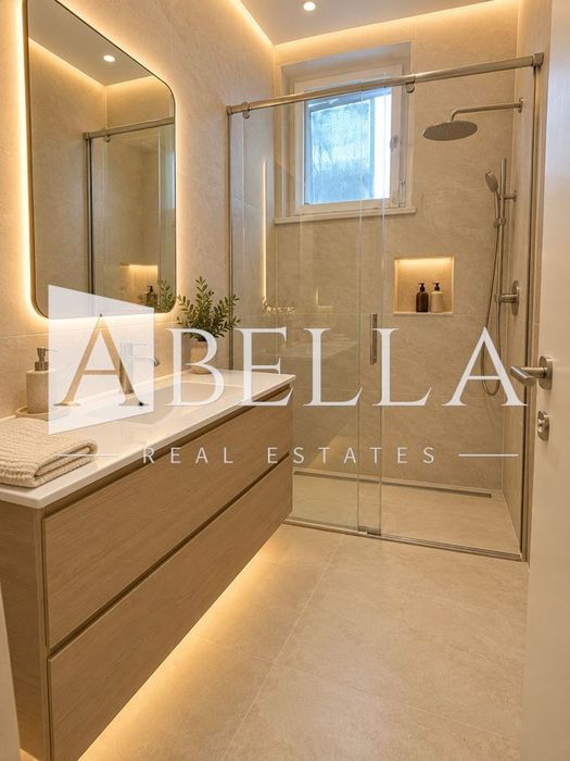 Продава се Тристаен апартамент в София, Надежда 4 - 90 кв.м за 1967 €/кв.м - Снимка #5