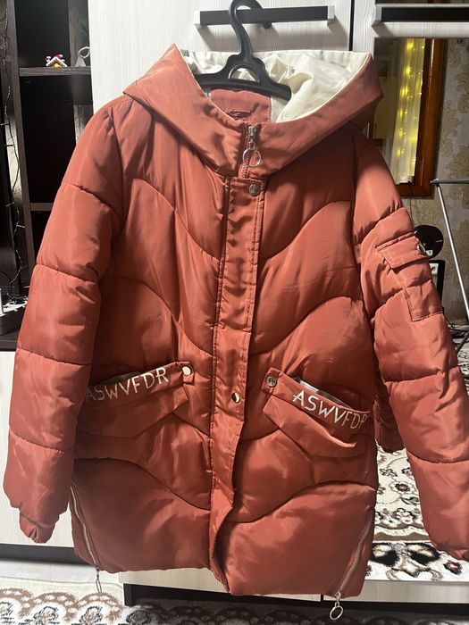 Продам куртку в хорошем состоянии