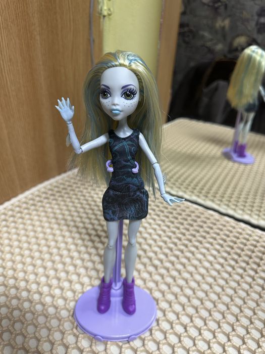 Продам куклу монстр хвй!