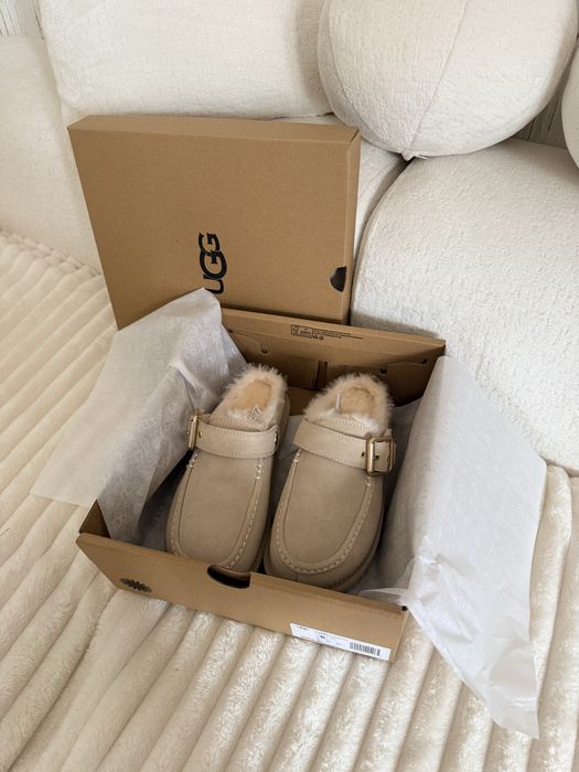 UGG Evelina Goldenstar Clogs