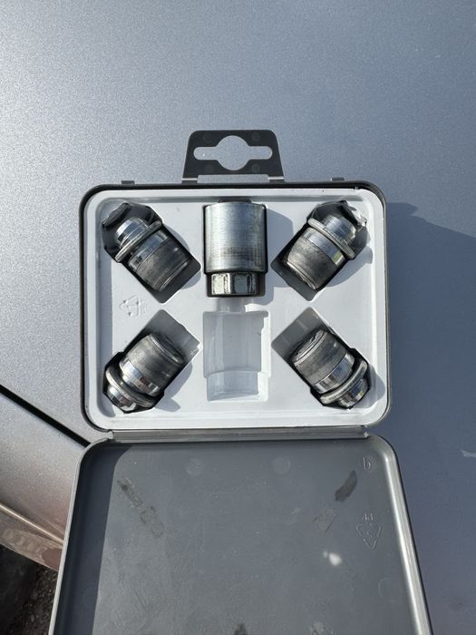 Секретки toyota/lexus оригинал