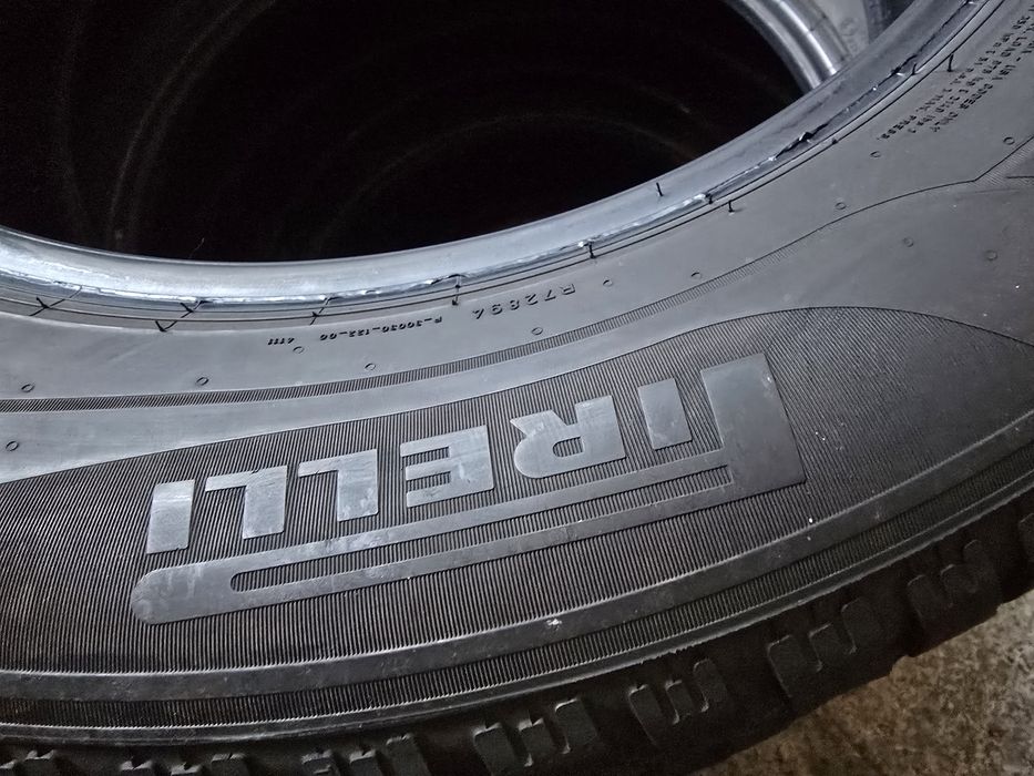 Pirelli 235/60 R18 107V MS iarnă