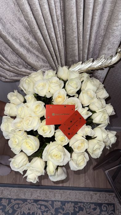 Цветы белые 51шт продается выгодно