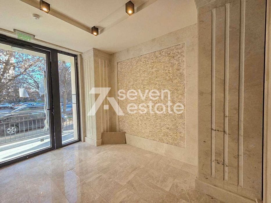 Продава се Тристаен апартамент в София, Гоце Делчев - 110 кв.м за 1878 €/кв.м - Снимка #14