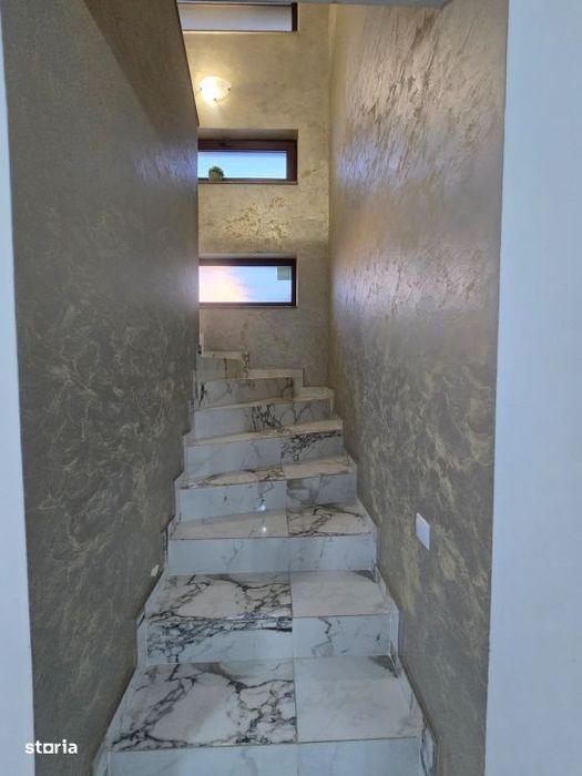 Duplex 4 camere, la cheie, Floresti, zona Sesul de Sus
