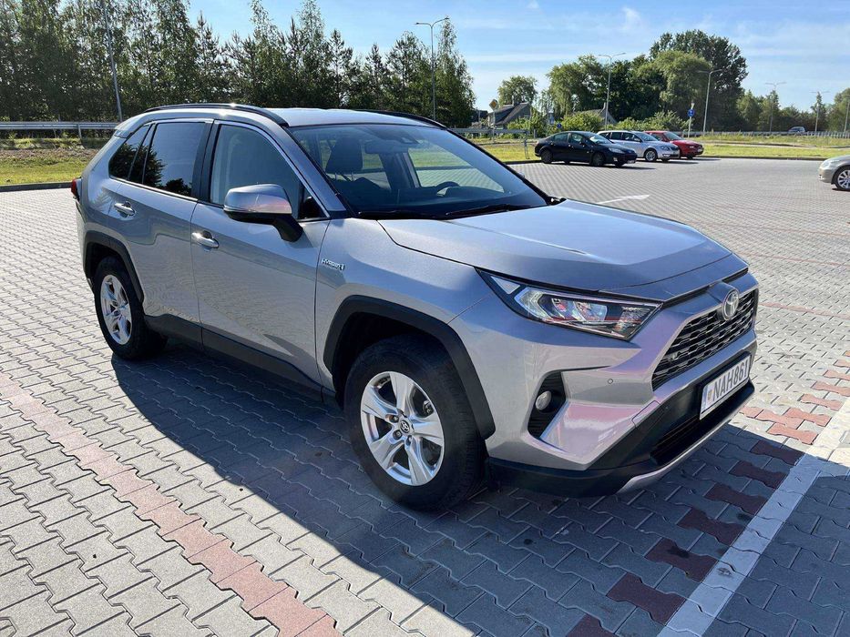 Toyota      RAV4
